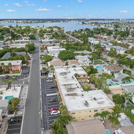 Waves 18 Apartment St. Pete Beach Luaran gambar